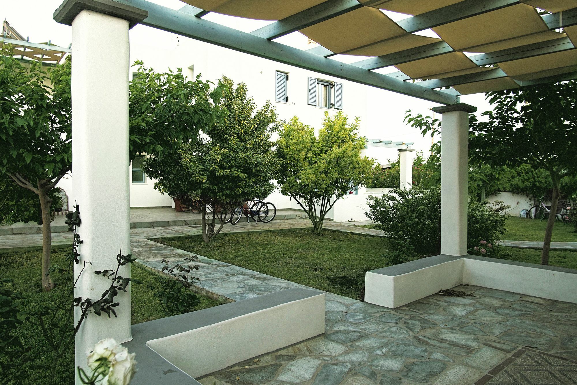 Kallisti Studios & Apartments İskiri Dış mekan fotoğraf